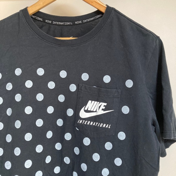 Nike International Polka Dot tee - Picture 4 of 10